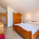 Maki Bed & Breakfast Biograd Na Moru