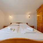 Bed & Breakfast Maki 3*