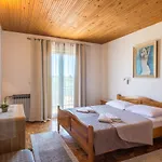 Bed & Breakfast Maki Biograd Na Moru