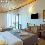 Bed & Breakfast Maki