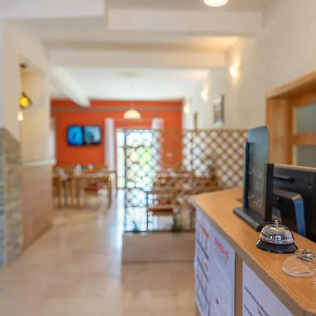 Maki 3* Biograd Na Moru