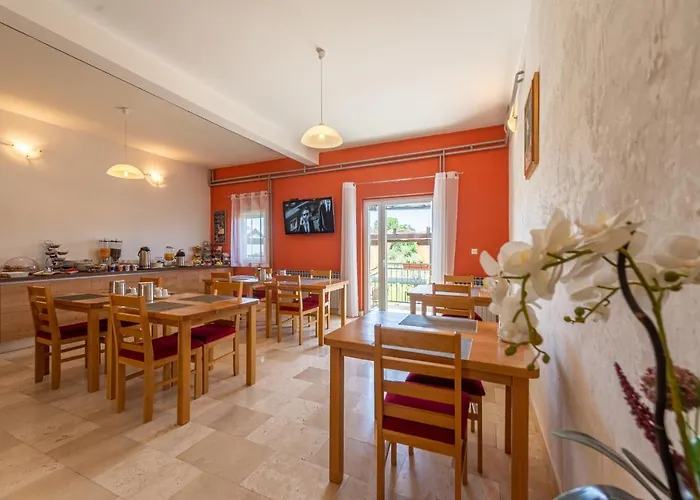 Maki Bed and Breakfast