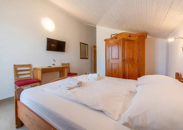 Maki krevet i doručak 3*