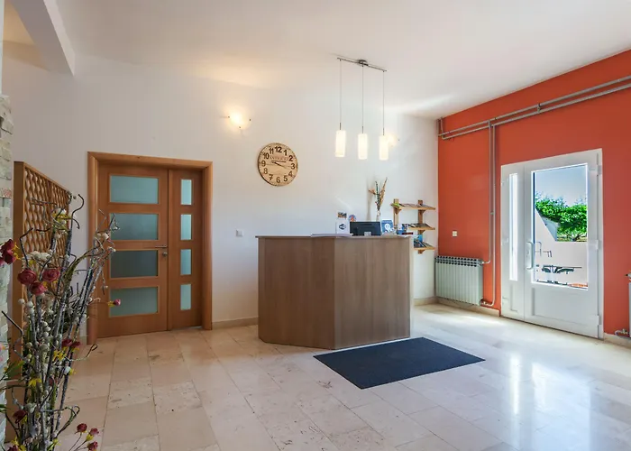 Bed and Breakfast Maki 3*