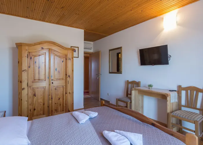 Maki فندق مبيت وإفطار