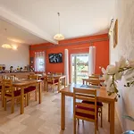 Maki Bed & Breakfast