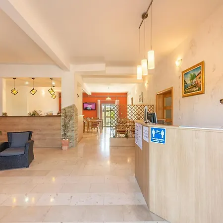 Maki Bed & Breakfast Biograd Na Moru