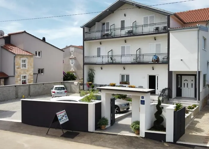 krevet i doručak Maki 3*